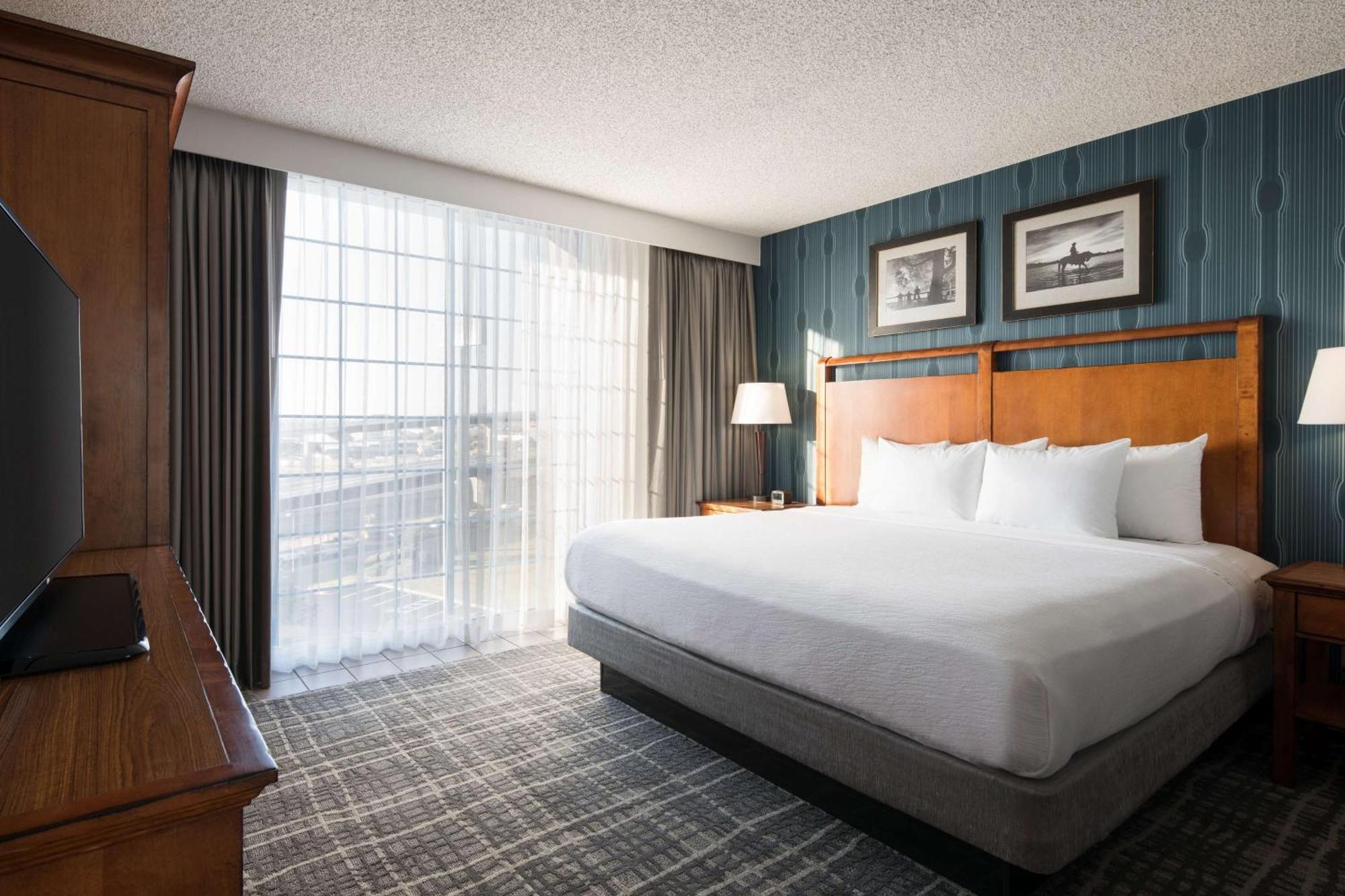 Embassy Suites By Hilton Austin Central Ngoại thất bức ảnh