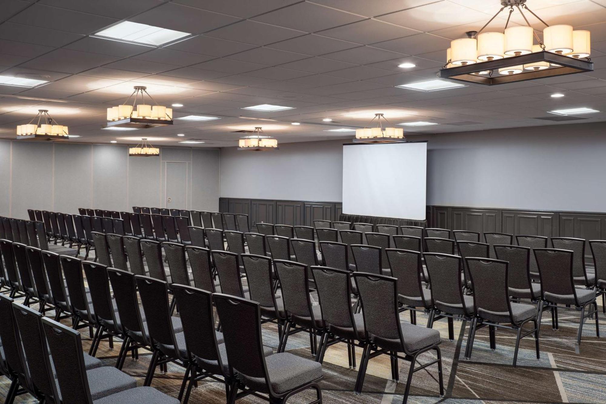 Embassy Suites By Hilton Austin Central Ngoại thất bức ảnh