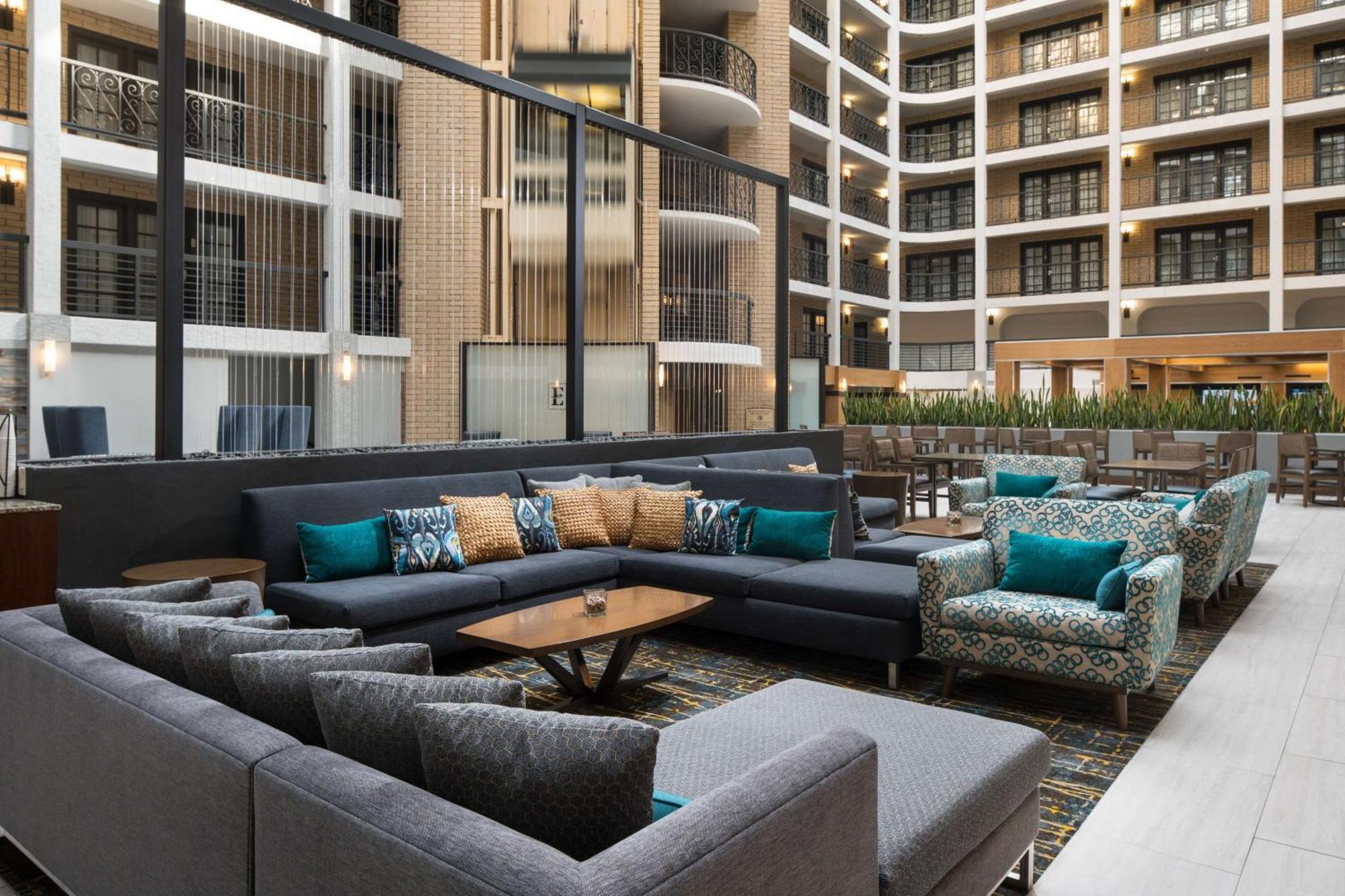 Embassy Suites By Hilton Austin Central Ngoại thất bức ảnh