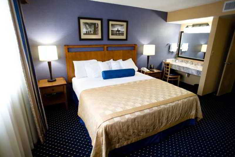 Embassy Suites By Hilton Austin Central Ngoại thất bức ảnh